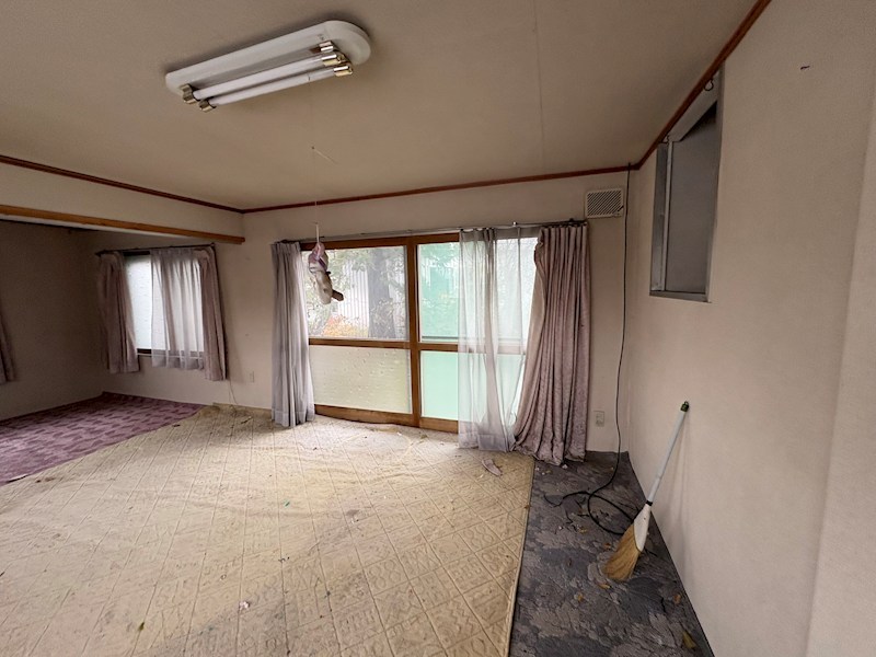 清月町８番　戸建て 内観写真（リビング以外の居室）