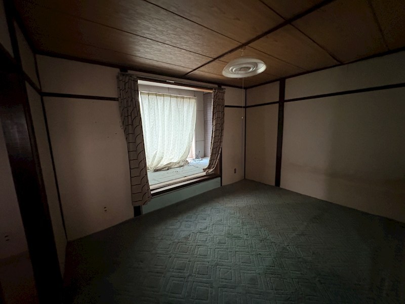 清月町８番　戸建て 内観写真（リビング以外の居室）