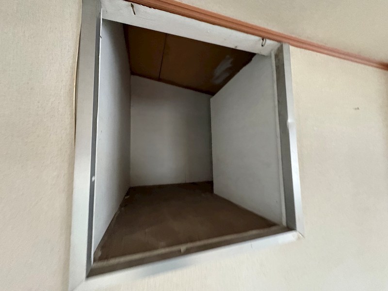 清月町８番　戸建て 内観写真（収納）