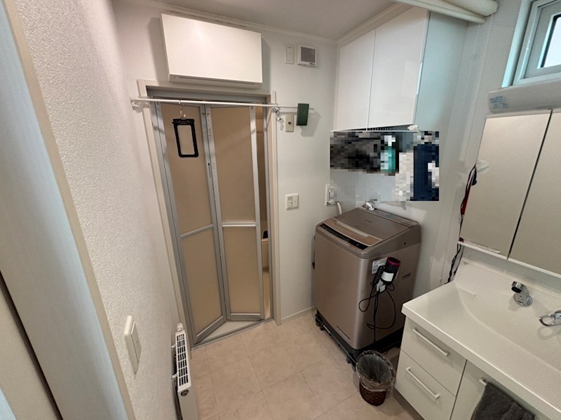高砂町１１番　戸建て 内観写真（洗面台・洗面所）