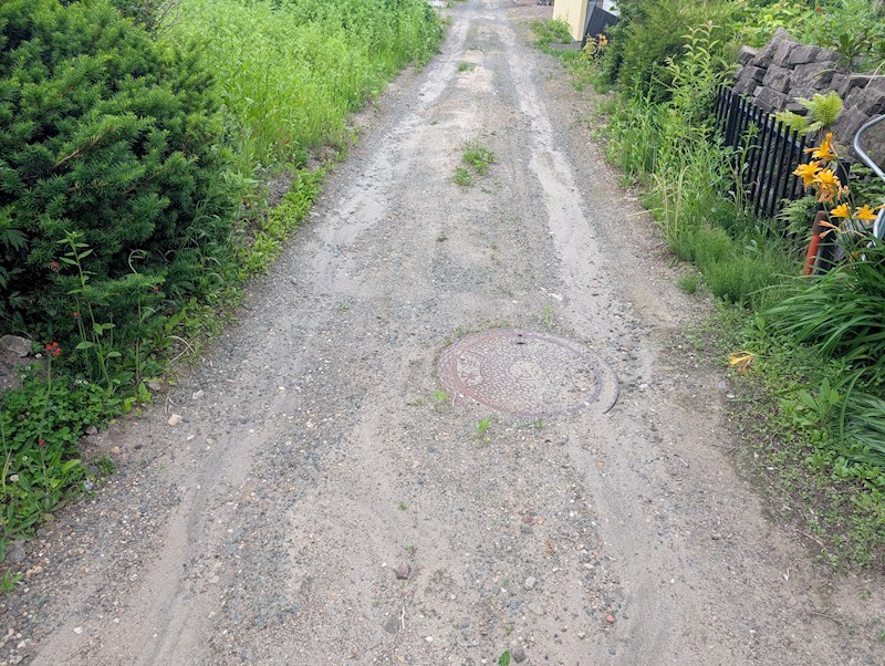 美幌町字東４条南４丁目１７番　土地 現地写真（前面道路含む現地写真）