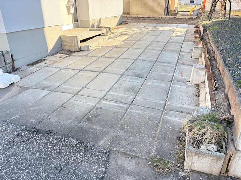 田端町１２３番　戸建て 現地写真（駐車場）