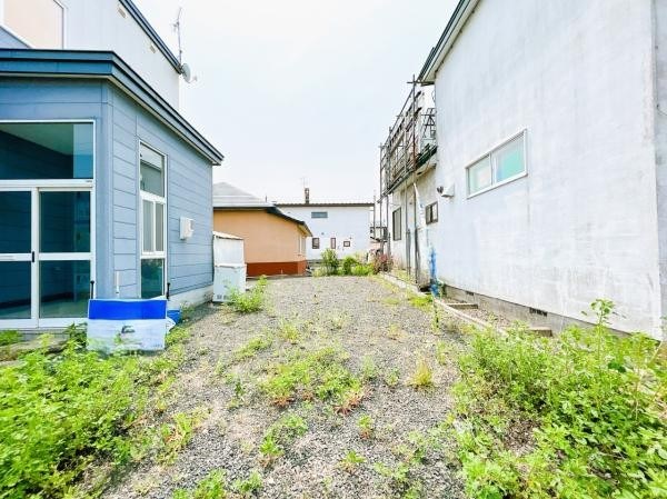 中ノ島町３丁目５番　戸建て 現地写真（駐車場）
