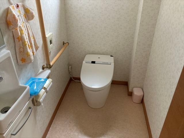 朝日町４８番　戸建て 内観写真（トイレ）