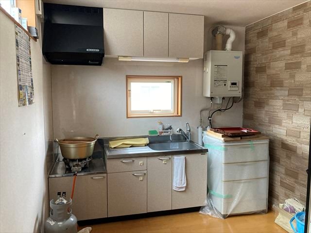 朝日町４８番　戸建て 内観写真（キッチン）