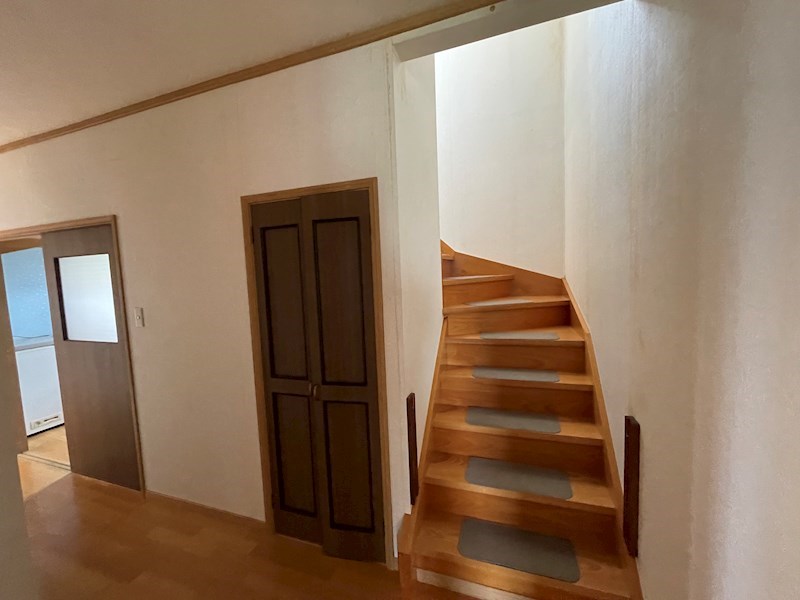 高栄西町３丁目１８３番　戸建て 内観写真（内装）