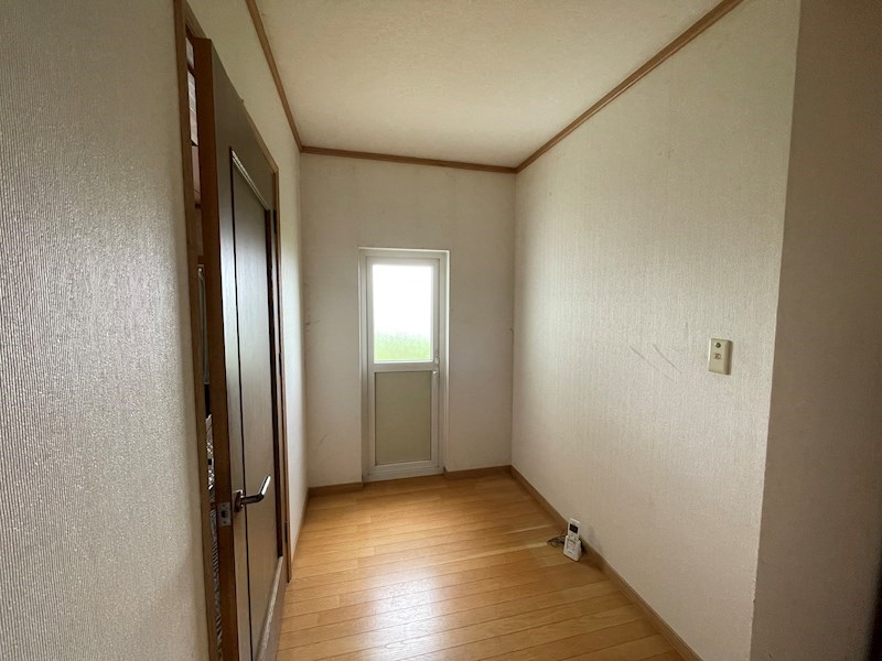 高栄西町３丁目１８３番　戸建て 内観写真（内装）