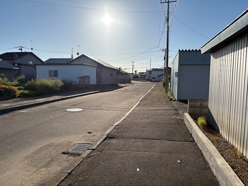 上ところ２９２番　戸建て 現地写真（前面道路含む現地写真）