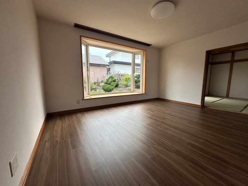 美幌町字稲美１００番　戸建て 内観写真（リビング）