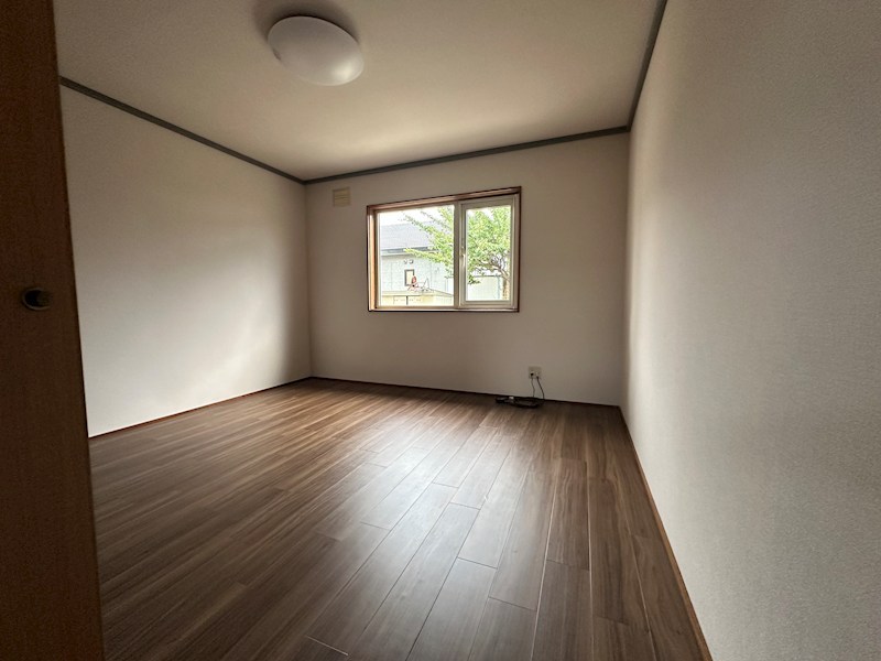 美幌町字稲美１００番　戸建て 内観写真（リビング以外の居室）