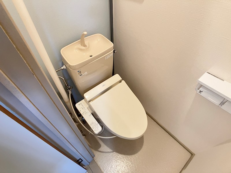栄町４丁目７番　共同住宅 内観写真（トイレ）