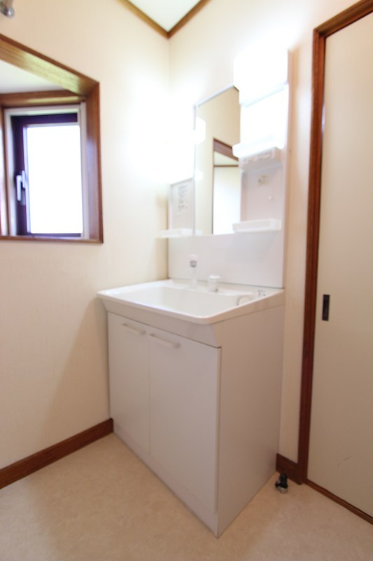 栄町４丁目７番　共同住宅 内観写真（洗面台・洗面所）