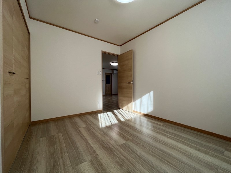 美山町西５丁目４７番　戸建て 内観写真（内装）