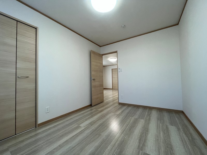 美山町西５丁目４７番　戸建て 内観写真（内装）