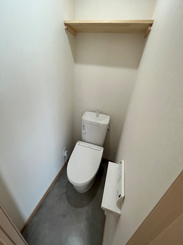 美山町南９丁目３６番　戸建て 内観写真（トイレ）