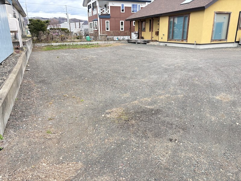 端野町二区４５１番　戸建て 現地写真（駐車場）