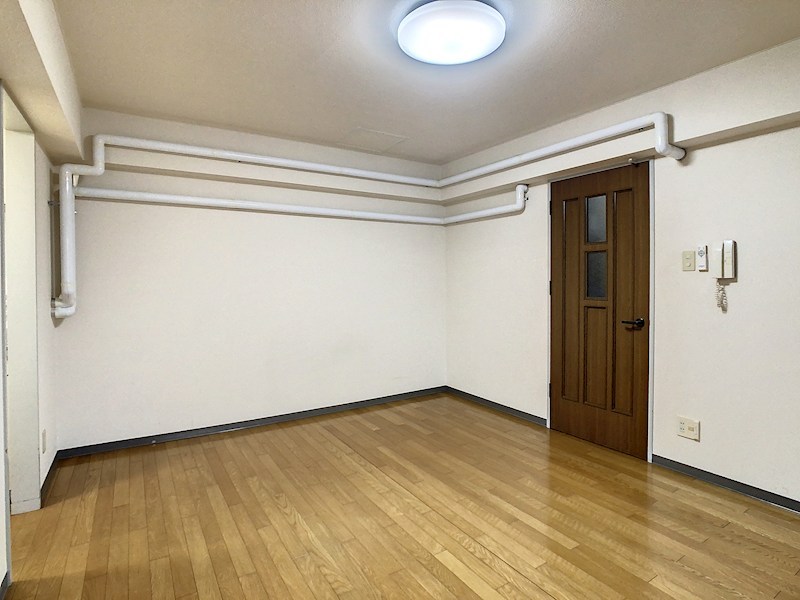 栄町１丁目６番　共同住宅 内観写真（リビング）