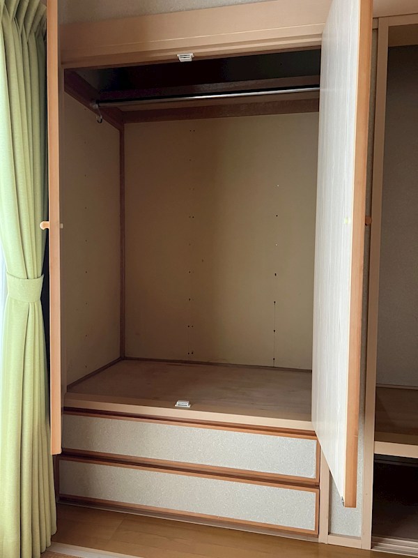 北光２７１番　戸建て 内観写真（収納）