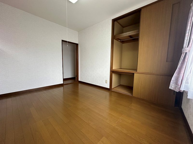 美幌町字稲美８８番　戸建て 内観写真（リビング以外の居室）