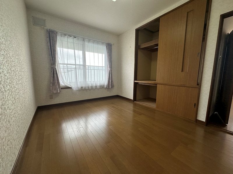 美幌町字稲美８８番　戸建て 内観写真（リビング以外の居室）