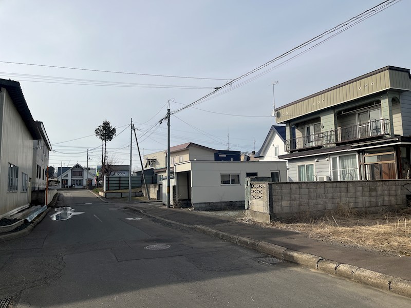 清月町15番　土地 現地写真（前面道路含む現地写真）