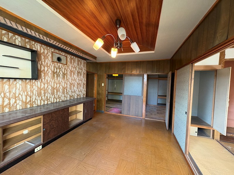 常盤町２丁目２７６番　住居付店舗 内観写真（リビング以外の居室）