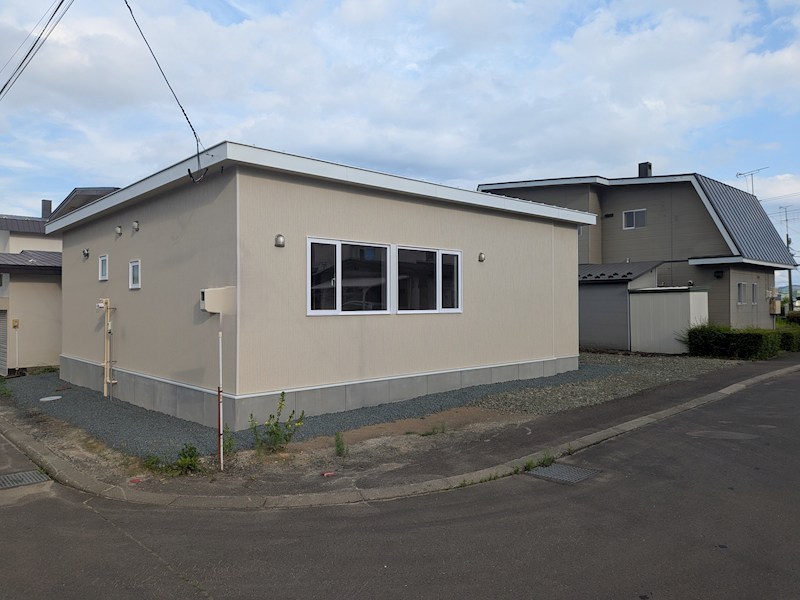 高栄東町４丁目１６４番　戸建て 現地写真