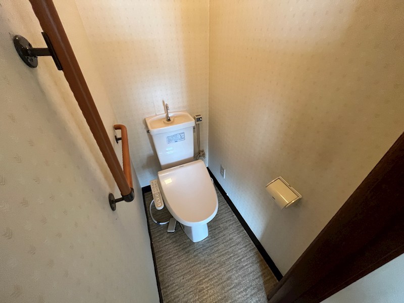 青葉町18番　戸建て 内観写真（トイレ）
