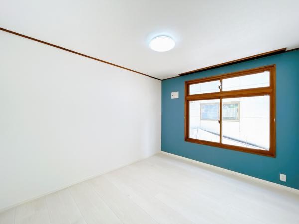 高栄西町７丁目９８番　戸建て 内観写真（リビング以外の居室）