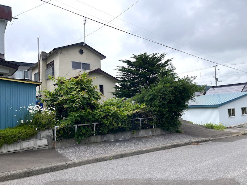 花月町３１番　土地 現地写真