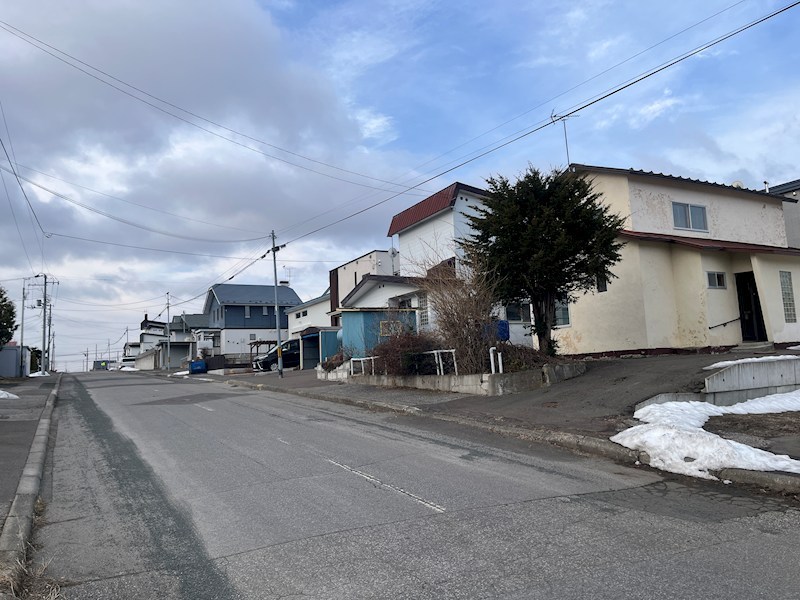 花月町３１番　土地 現地写真（前面道路含む現地写真）