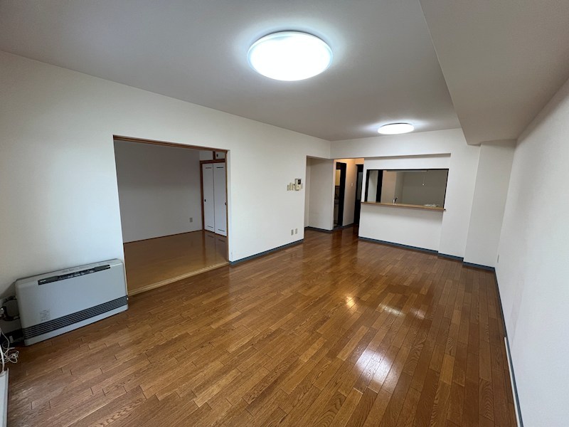 ロジェ学園通 内観写真（リビング）