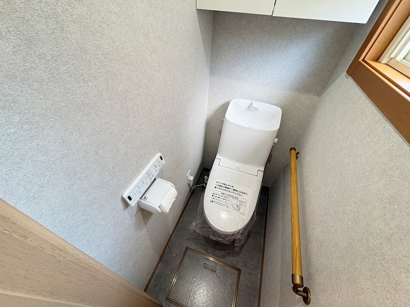 緑ヶ丘３丁目４２番　戸建て 内観写真（トイレ）
