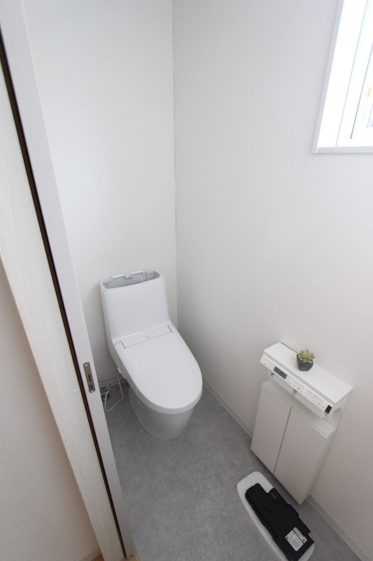 北央町１１０番　戸建て 内観写真（トイレ）