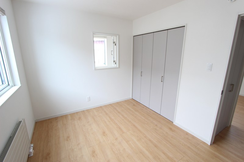 北央町１１０番　戸建て 内観写真（リビング以外の居室）