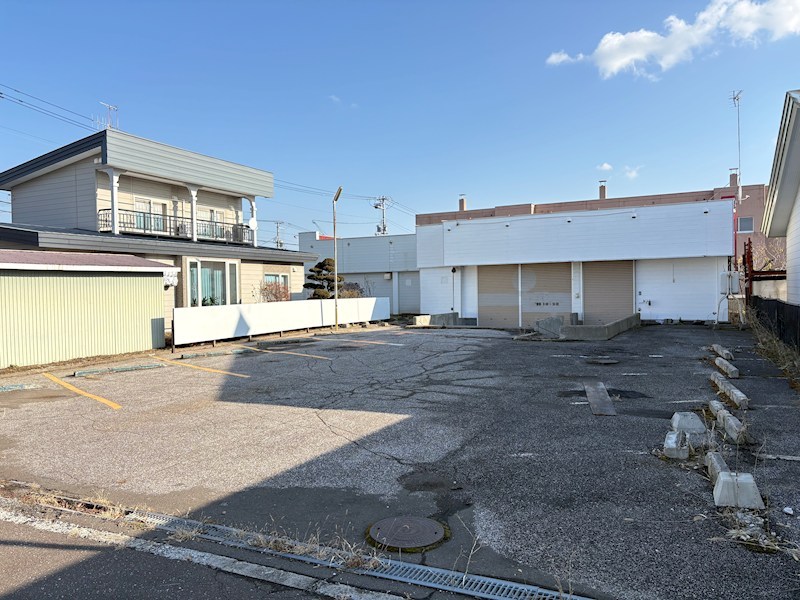 桜町５丁目１５番　店舗 現地写真（駐車場）