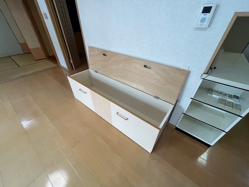 緑ヶ丘５丁目３５番　戸建て 内観写真（収納）
