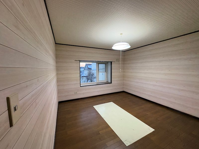 高栄東町３丁目１７１番　戸建て 内観写真（リビング以外の居室）