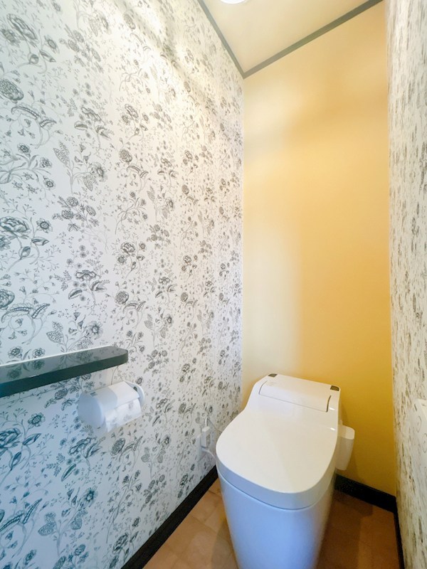 東陵町１６７番　戸建て 内観写真（トイレ）