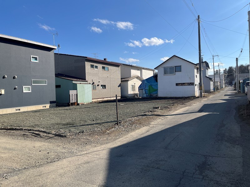 公園町３９番　土地 現地写真（前面道路含む現地写真）
