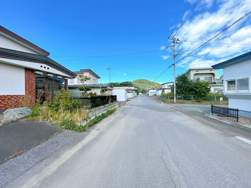 相内町１０６番　戸建て 現地写真（前面道路含む現地写真）