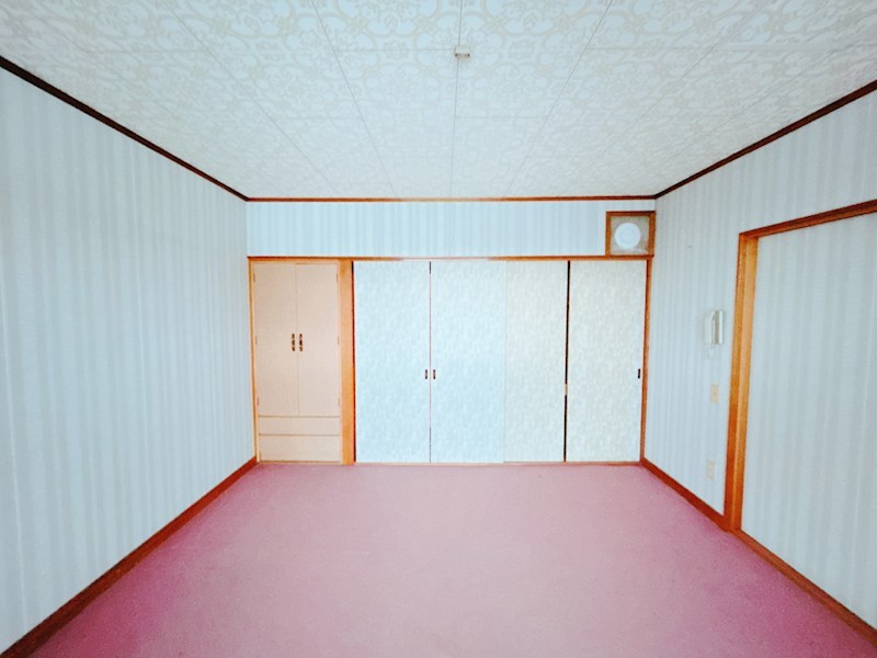 広明町１９８番　戸建て 内観写真（リビング以外の居室）