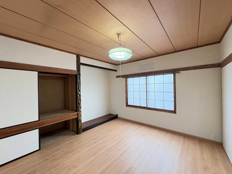 高砂町７番　戸建て 内観写真（リビング以外の居室）