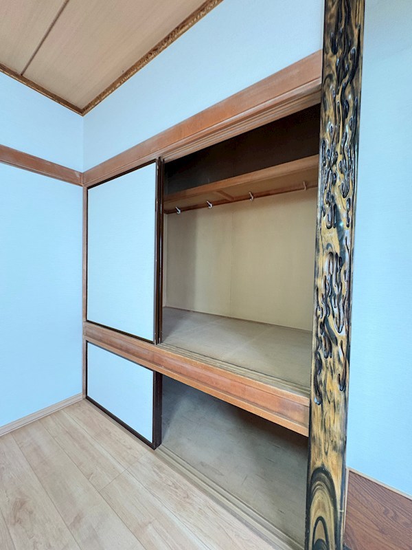 高砂町７番　戸建て 内観写真（収納）