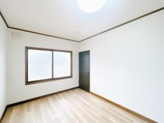 田端町９番　戸建て 内観写真（リビング以外の居室）