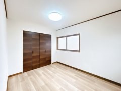 田端町９番　戸建て 内観写真（リビング以外の居室）
