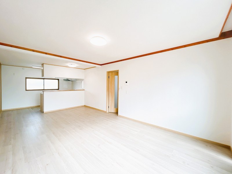 美幌町字青山南5番　戸建て 内観写真（リビング）