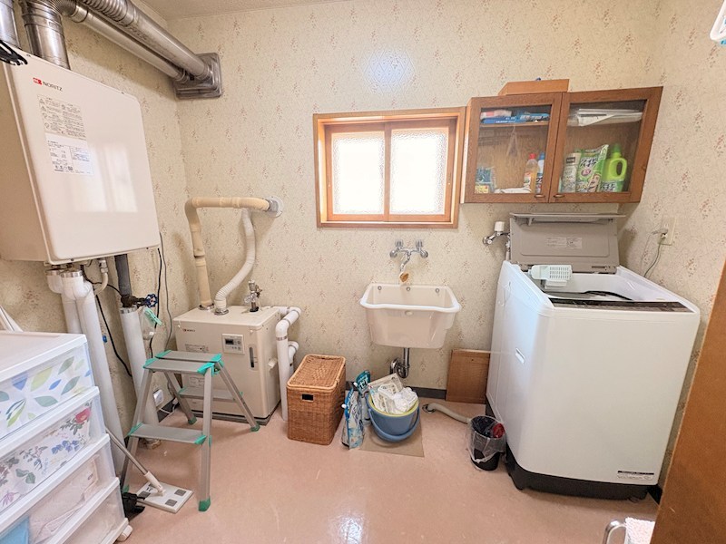 美山町南８丁目４５番　戸建て その他