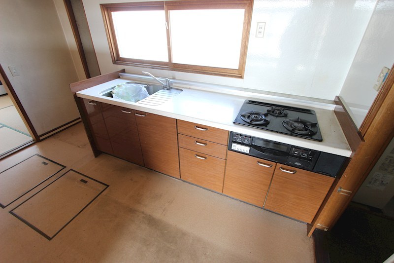 とん田西町２７４番　戸建て 内観写真（キッチン）