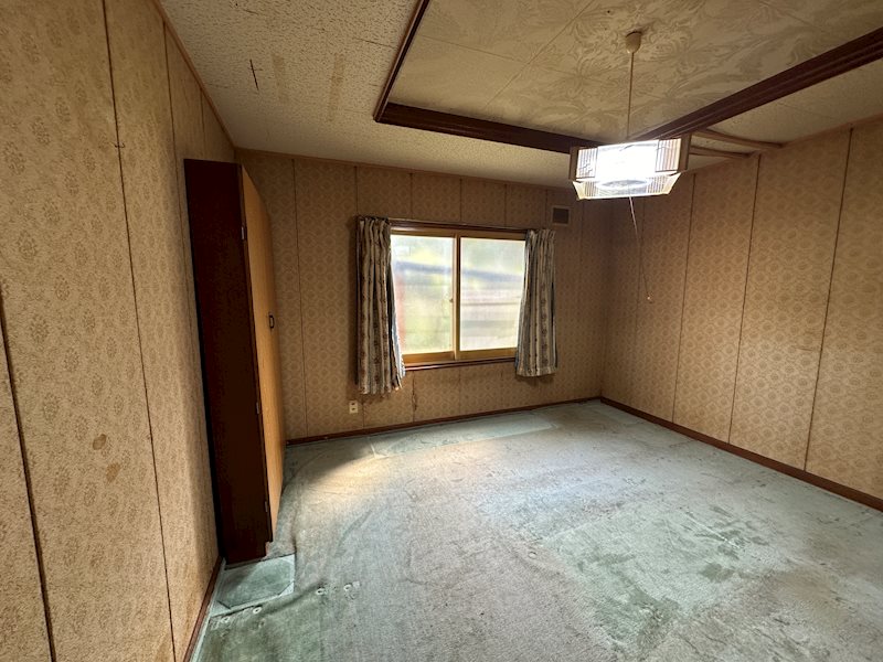 美幌町字日の出２丁目１６　戸建て 内観写真（リビング以外の居室）